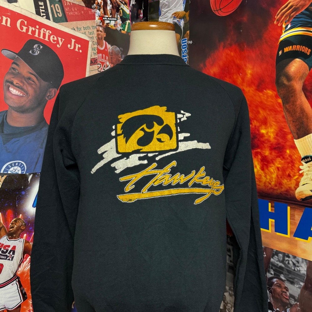 Vintage 90s Iowa Hawkeyes Sweatshirt Black Crewneck NCAA College Mens‎ Sz Medium